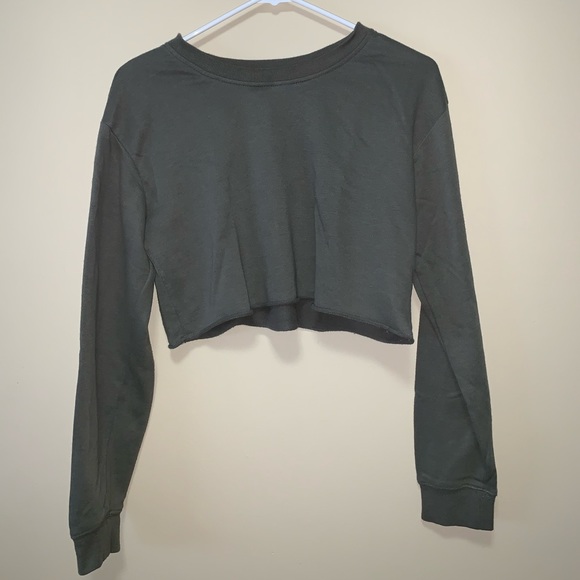 Cropped long sleeve